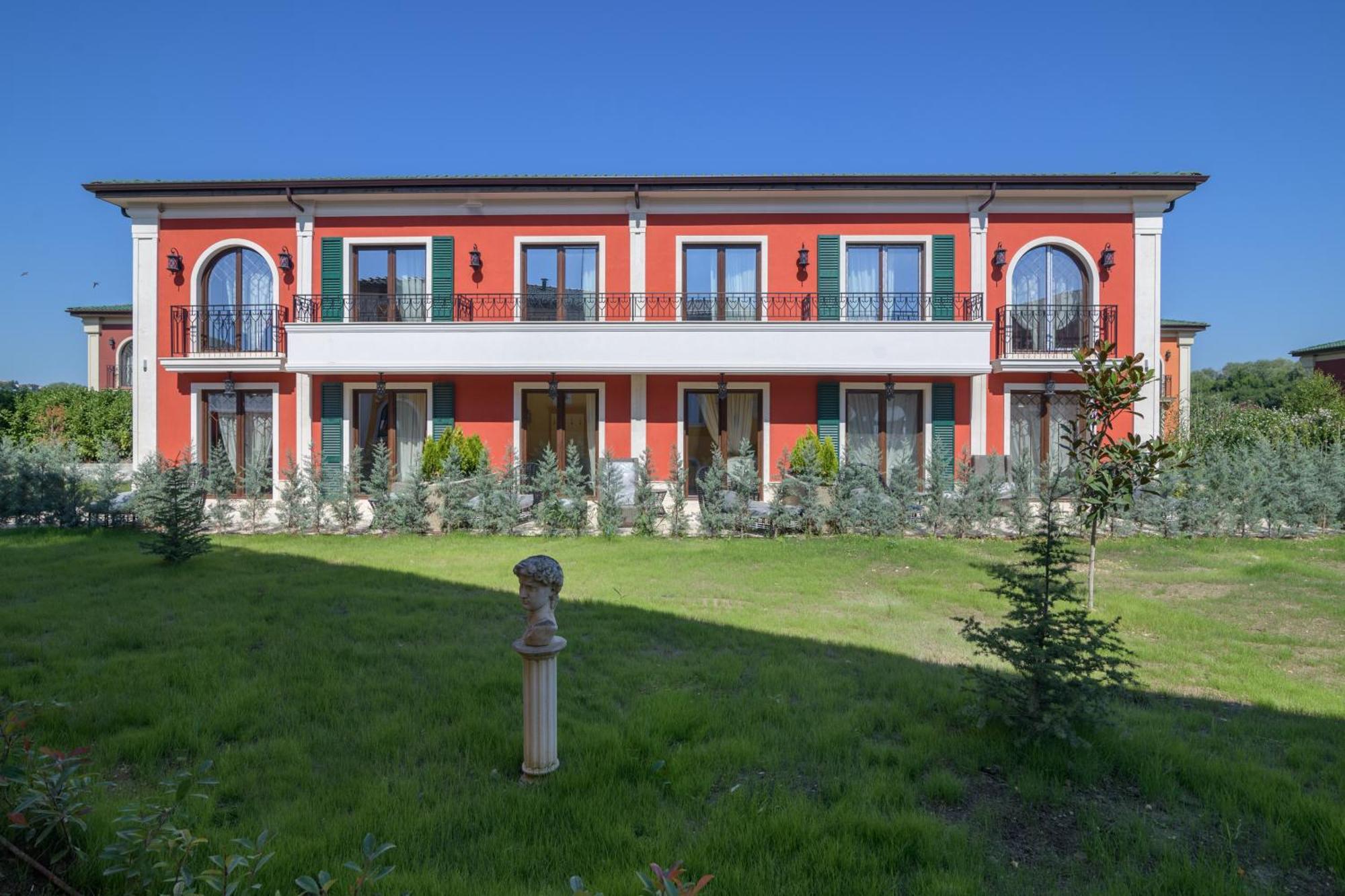 Eco Therma Village Kranevo Extérieur photo The new building of the University of Mozarteum in Altenmarkt