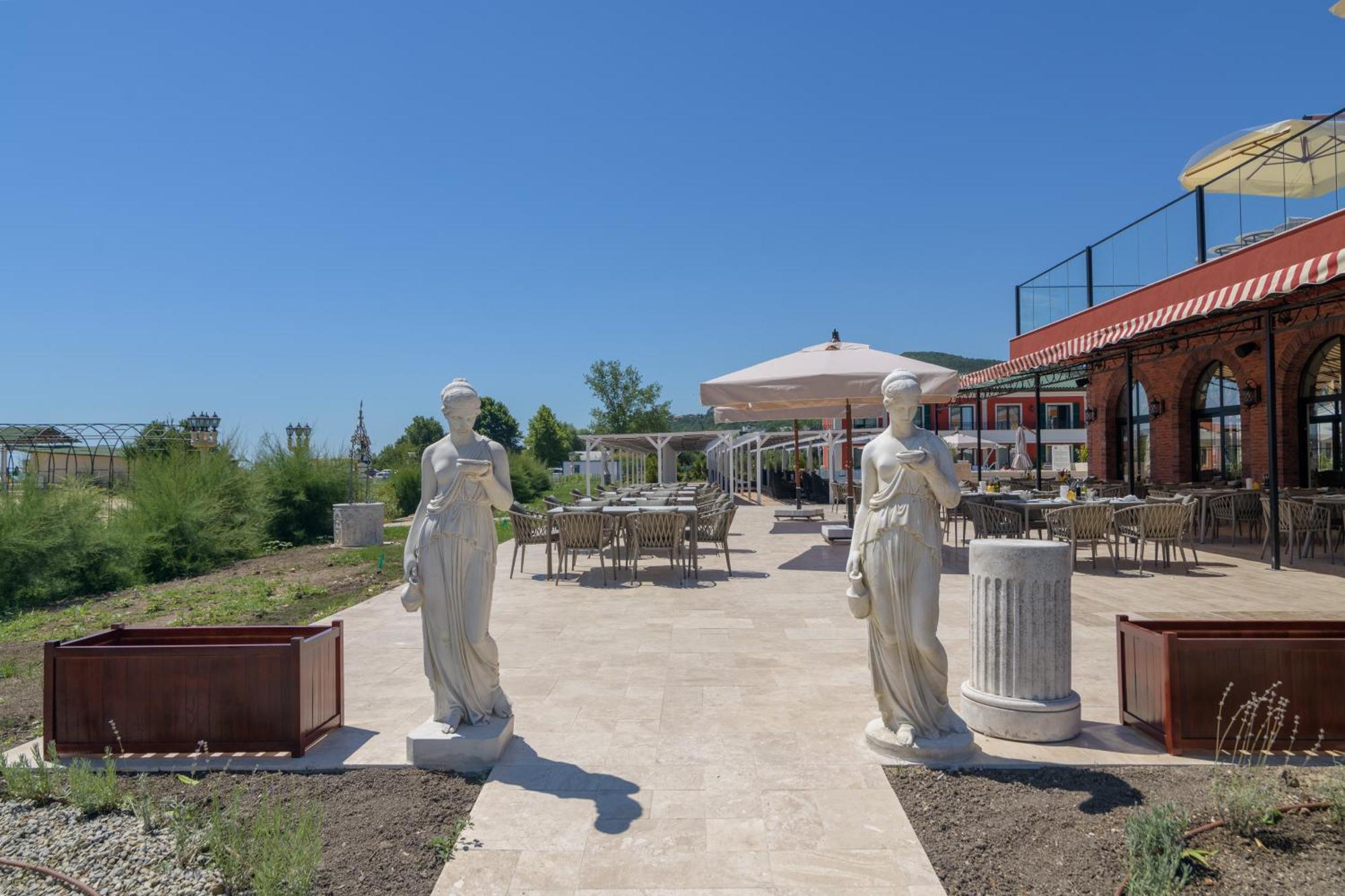 Eco Therma Village Kranevo Extérieur photo The restaurant